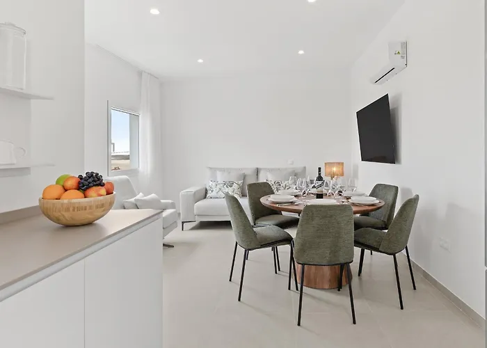 Obsidian La Plantacion דירה